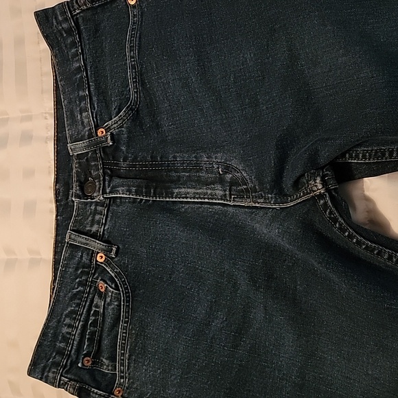 Like New Men's Levi's 505 jeans.  34X32. - Picture 4 of 7